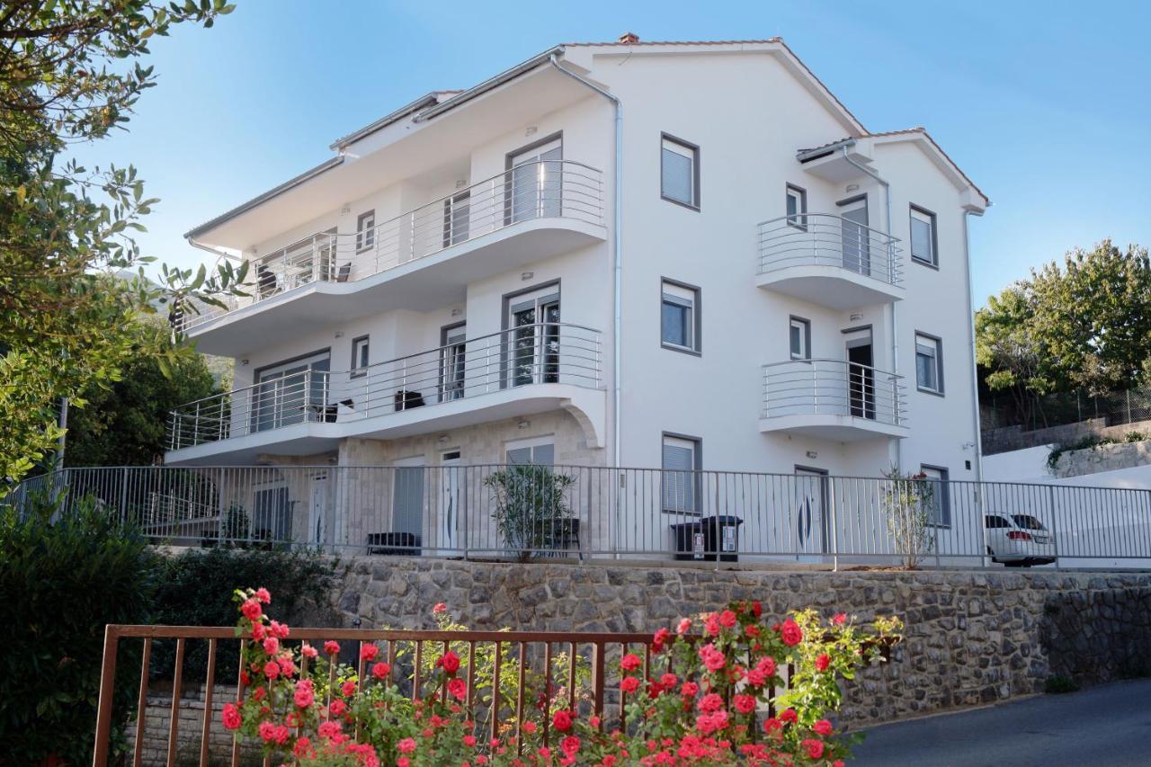 Villa Dragi With Pool, Sauna, & Whirlpool Abbazia Esterno foto