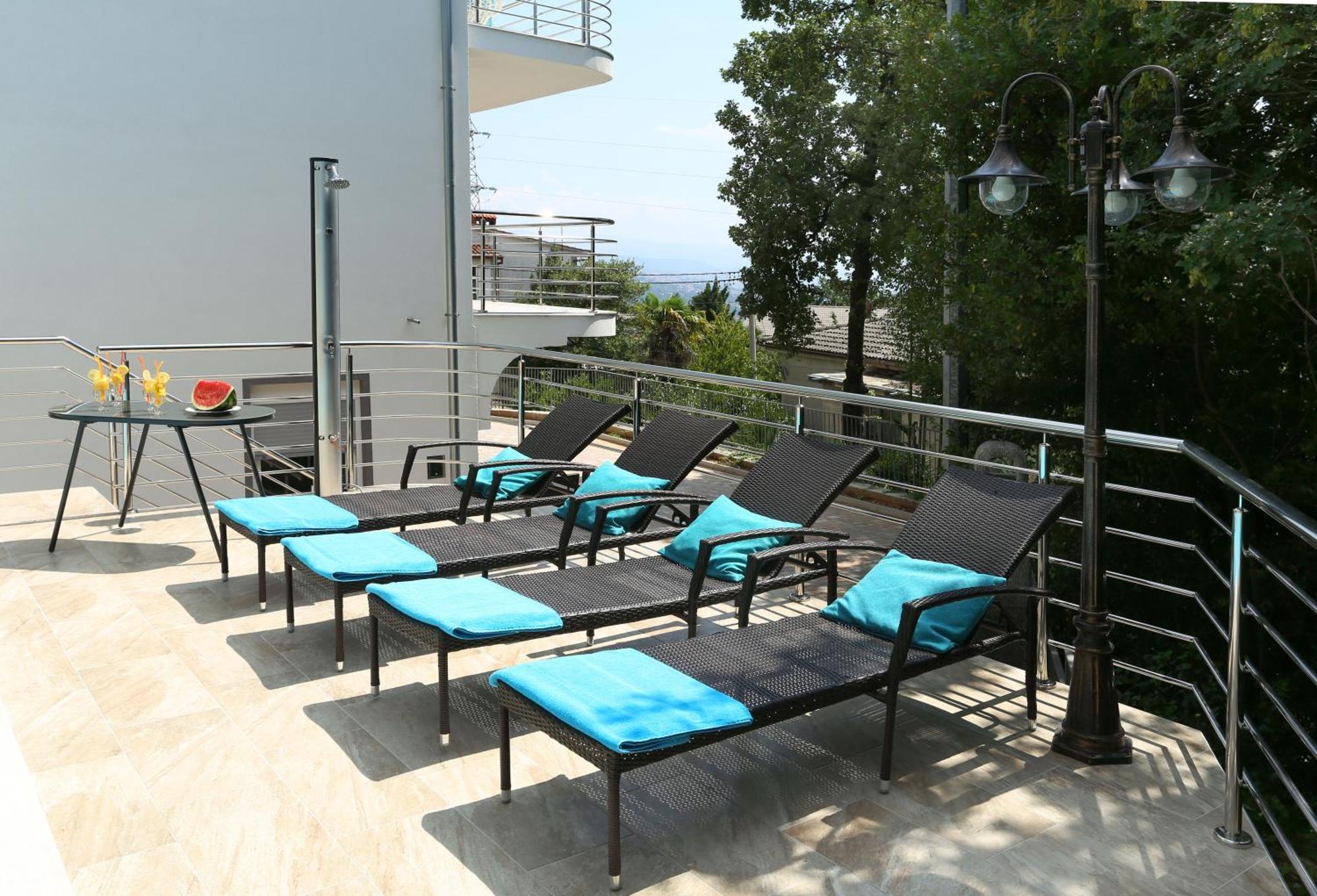Villa Dragi With Pool, Sauna, & Whirlpool Abbazia Camera foto